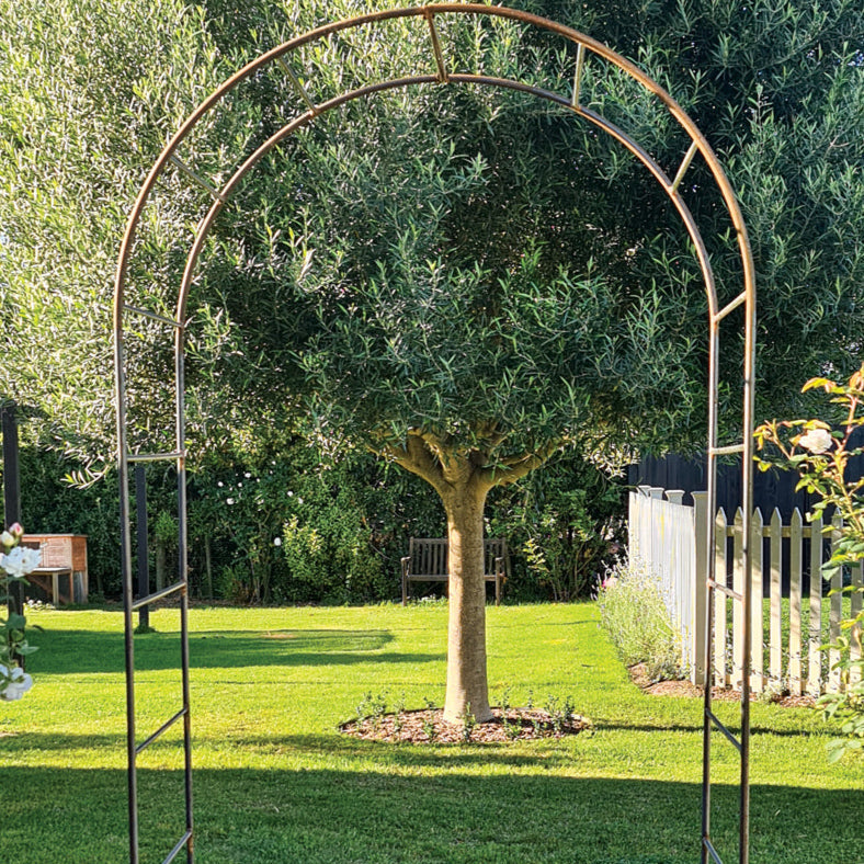 Heritage Garden Arches